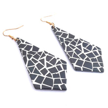 Load image into Gallery viewer, Grey &amp; White Chunky Acrylic Earrings
