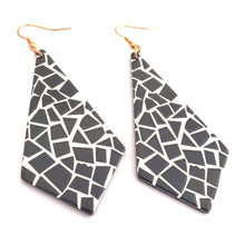 Load image into Gallery viewer, Grey &amp; White Chunky Acrylic Earrings
