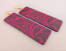 Load image into Gallery viewer, Hot Pink &amp; Grey Pattern Rectangle Acrylic Earrings
