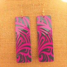 Load image into Gallery viewer, Hot Pink &amp; Grey Pattern Rectangle Acrylic Earrings
