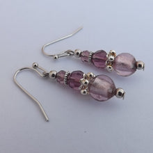 Load image into Gallery viewer, Light Mauve Glass Foil Bead Earrings
