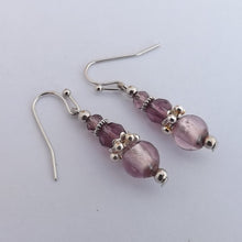 Load image into Gallery viewer, Light Mauve Glass Foil Bead Earrings
