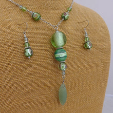 Load image into Gallery viewer, Light Green Foil Handmade Necklace &amp; Earrings Set
