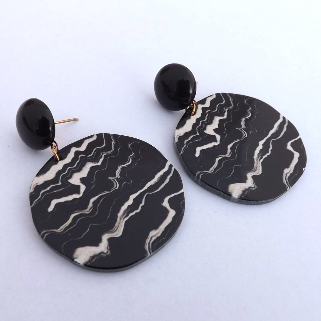 Marbled Black & Off White Round Acrylic Drop Earrings on Stud Setting