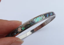 Load image into Gallery viewer, Paua &amp; Silver Tone Bangle Bracelet
