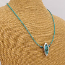 Load image into Gallery viewer, Paua &amp; Teal Bead Handmade Necklace
