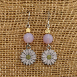 Pink & Gold Daisy Flower & Bead Drop Earrings