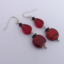 Load image into Gallery viewer, Red &amp; Black Handmade Glass Bead Earrings
