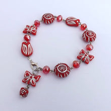Load image into Gallery viewer, Red &amp; Silver Handmade Chain Link Bead Bracelet
