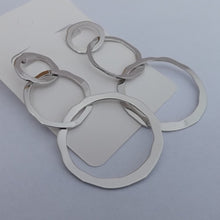 Load image into Gallery viewer, Silver Tone Round Chain Link Drop Earrings

