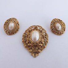 Load image into Gallery viewer, Vintage Faux Pearl &amp; Gold Tone Pendant/Brooch &amp; Earrings
