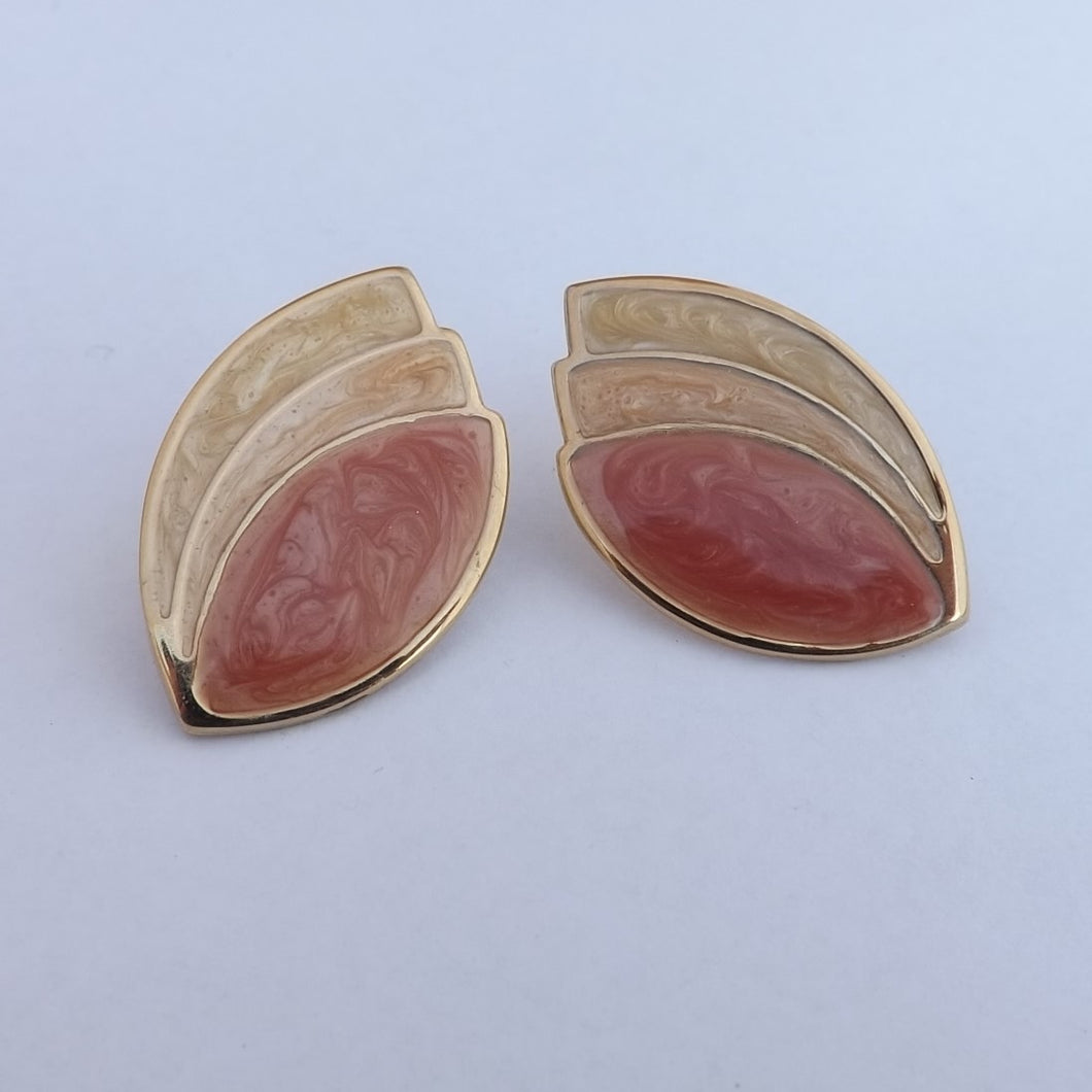 Vintage Pink, Cream & Gold Tone Stud Earrings