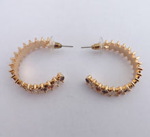 Load image into Gallery viewer, White, Copper, Grey &amp; Gold Tone Hoop Earrings
