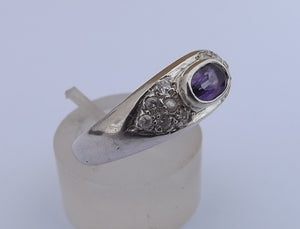 Amethyst & Sterling Silver Ring (size 8)