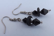 Load image into Gallery viewer, Black Bead Earrings
