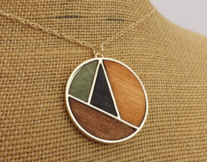 Black, Brown, Green & Gold Tone Wood Panel Round Necklace