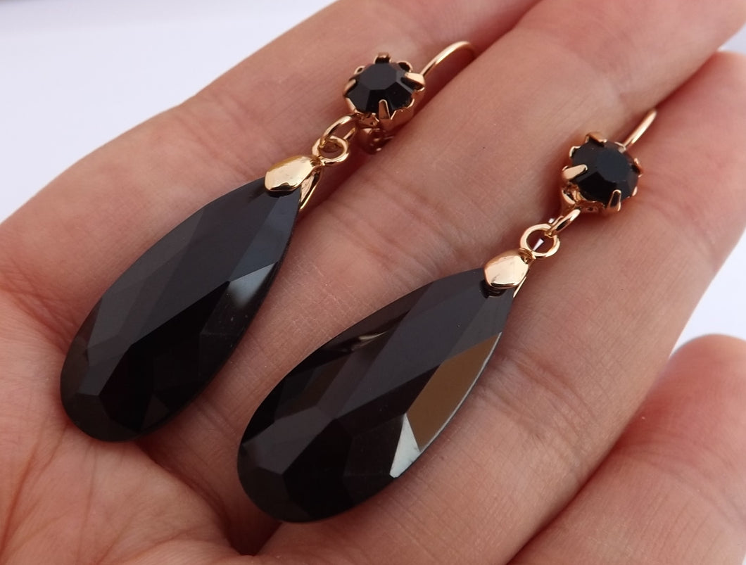 Black & Gold Tone  Faceted Teardrop Earrings with Lever Back Hook