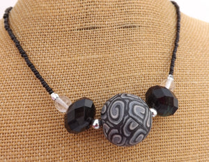 Black & Grey Chunky Kathryn Design Single Feature Bead Necklace