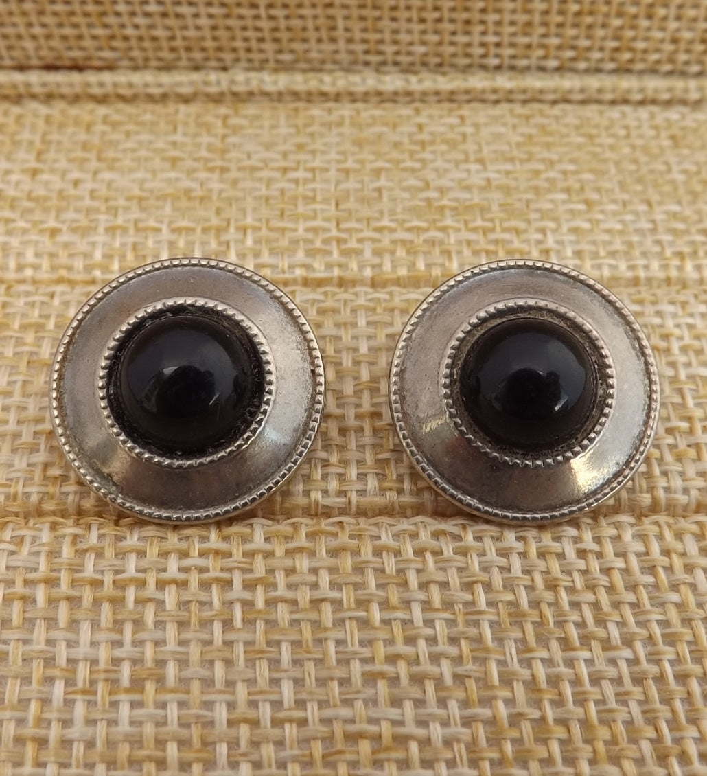 Black & Silver Tone Vintage Clip on Earrings