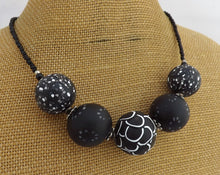 Load image into Gallery viewer, Black &amp; White Kathryn Design Chunky 5 Bead Necklace
