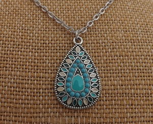 Blue, Cream & Silver Tone Dotted Teardrop Pendant Necklace