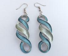 Load image into Gallery viewer, Blue, Green &amp; Silver Toned Matching Necklace &amp; Earrings Set
