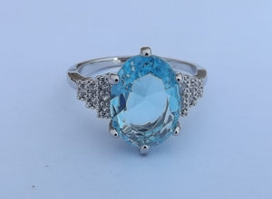 Blue & Silver Tone Costume Ring (size 10)