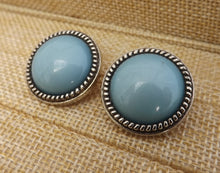 Load image into Gallery viewer, Blue &amp; Silver Tone Vintage Clip on Earrings
