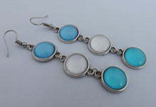 Load image into Gallery viewer, Blue &amp; White Triple Dome Earrings
