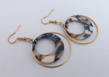 Load image into Gallery viewer, Blue, White &amp; Gold Tone Round Acrylic Drop Earrings
