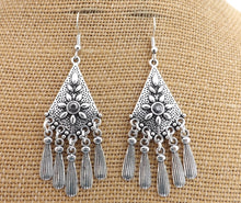 Load image into Gallery viewer, Bright Silver Tone Chandelier Drop Earrings
