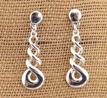 Load image into Gallery viewer, Bright Silver Tone Silver Twist Drop Earrings
