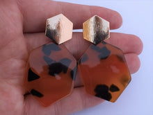 Load image into Gallery viewer, Brown &amp; Black, Gold Tone Acrylic Drop Earrings on Clip on Setting
