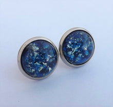 Load image into Gallery viewer, Dark Blue &amp; Black Glittery Stud Earrings
