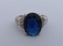 Load image into Gallery viewer, Dark Blue &amp; Silver Tone Costume Ring (size 10)
