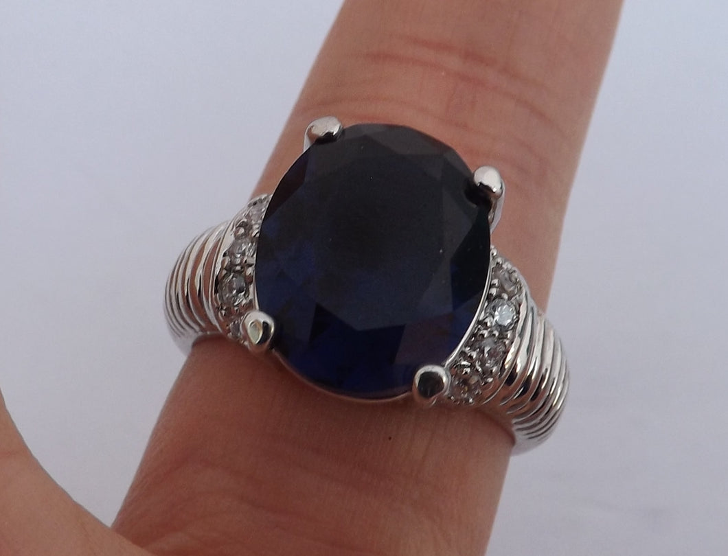 Dark Blue & Silver Tone Costume Ring (size 10)
