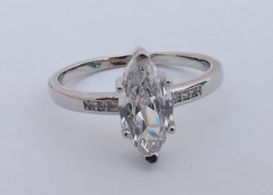 Faux Diamond & Silver Tone Costume Ring (size 10)