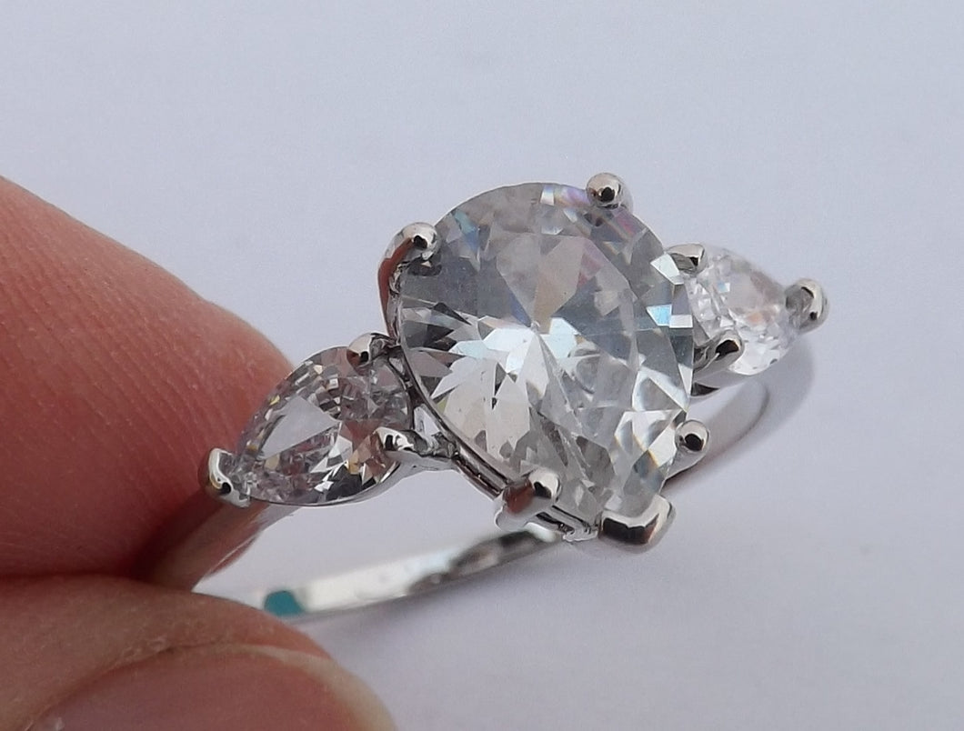 Faux Diamonds & Silver Tone Costume Ring (size 10)
