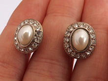 Load image into Gallery viewer, Faux Pearl Vintage Clip On Earrings
