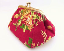 Load image into Gallery viewer, Floral Print Vintage Style Coin Purse (five options)
