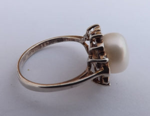 Freshwater Pearl, Faux Diamond and Sterling Silver Ring (size 8)