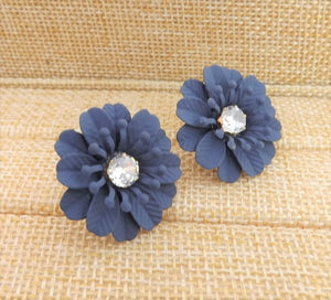 Frosted Blue Flower Stud Earrings