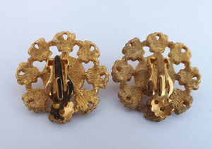 Gold Tone Vintage Clip on Earrings