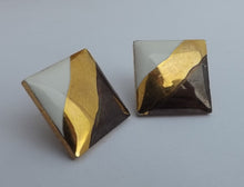 Load image into Gallery viewer, Gold, Brown &amp; White Vintage Square Stud Earrings
