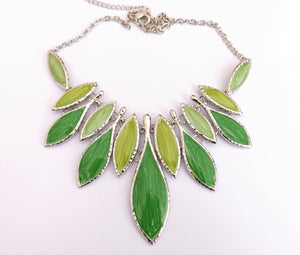 Green & Silver Tone Leaf Collar Necklace