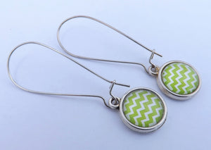 Green & White Zigzag Dome Earrings on Long Silver Tone Kidney Hooks