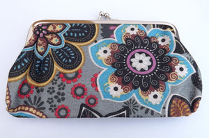 Wide Floral Vintage Style Coin Purse
