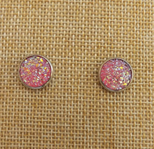 Load image into Gallery viewer, Darker Pink &amp; Gold Glittery Stud Earrings
