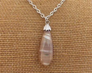 Light Purple Acrylic Drop Pendant Necklace