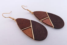 Load image into Gallery viewer, Mixed Wood &amp; Gold Tone Metal Drop Earrings
